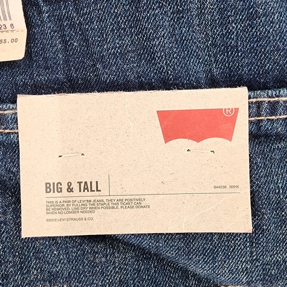 Levi's 569 Jean Shorts. Size 50. - Picture 6 of 6